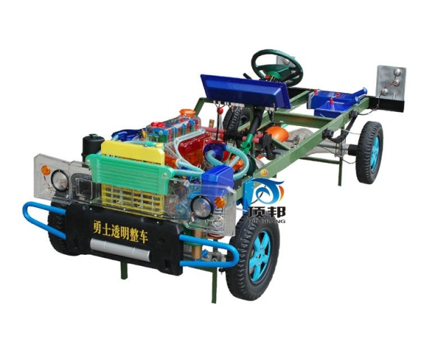 北汽勇士透明整車教學(xué)模型
