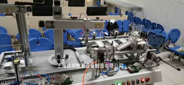 現(xiàn)代物流倉儲自動化實驗系統(tǒng)(圖3) 現(xiàn)代物流倉儲自動化實驗系統(tǒng)