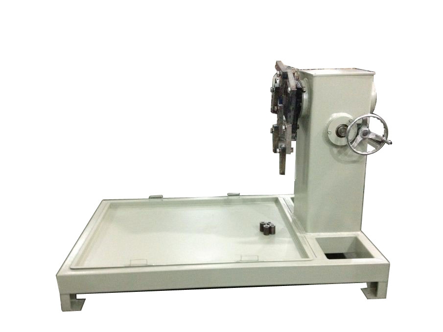 超大型發(fā)動機(jī)翻轉(zhuǎn)架