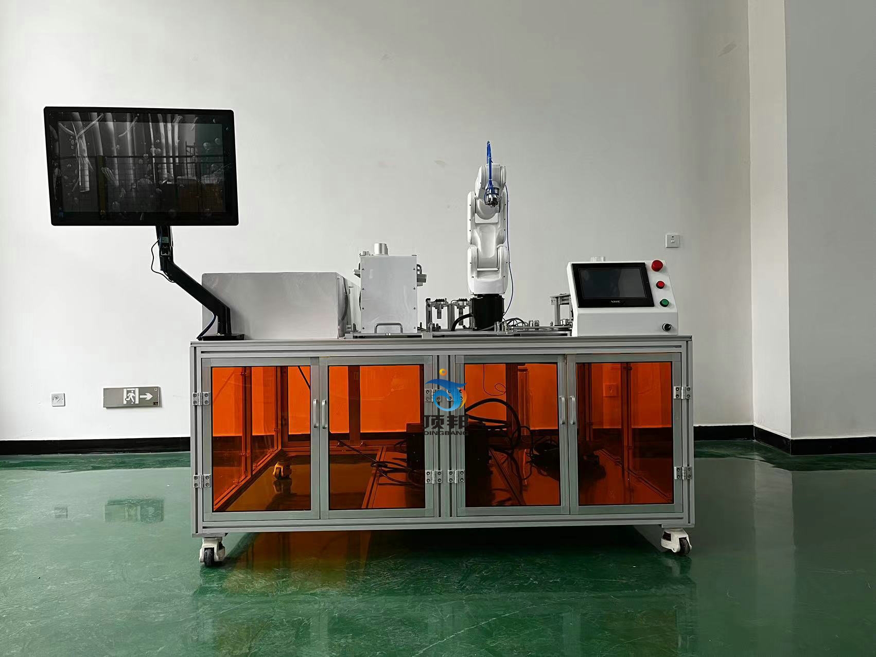 1+X工業(yè)機(jī)器人實(shí)訓(xùn)臺