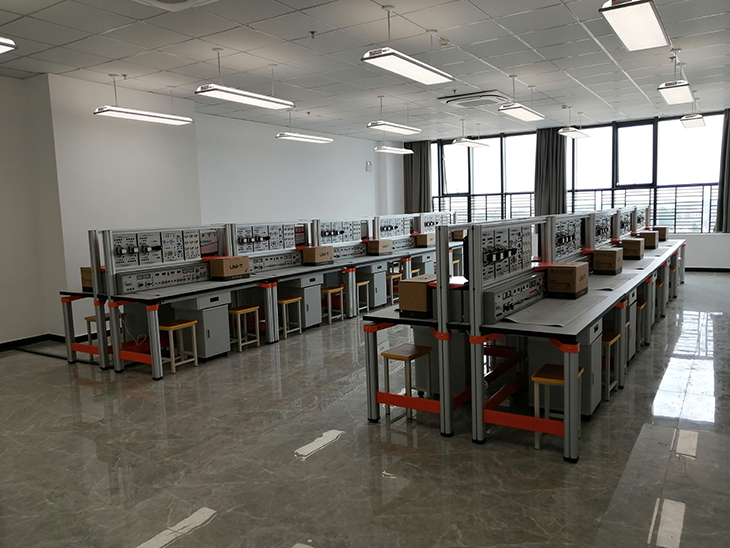 通用電工、電子、電拖實驗室設(shè)備