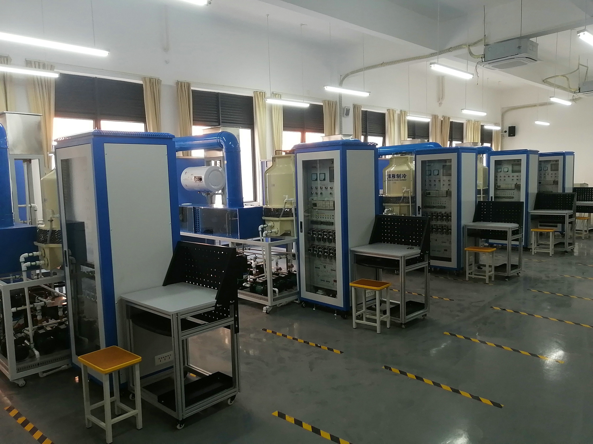 中央空調(diào)實(shí)訓(xùn)考核裝置