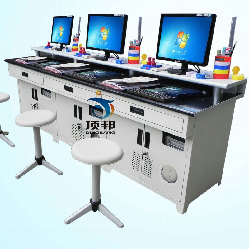 電算化手工二合一實(shí)訓(xùn)室設(shè)備