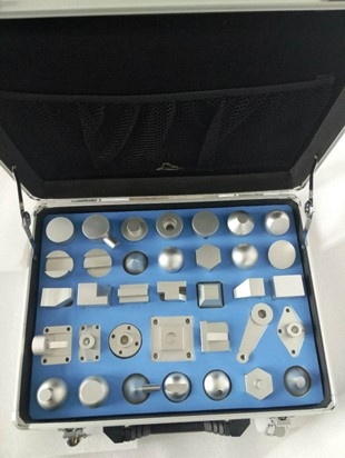 幾何體實測繪圖訓(xùn)練裝置