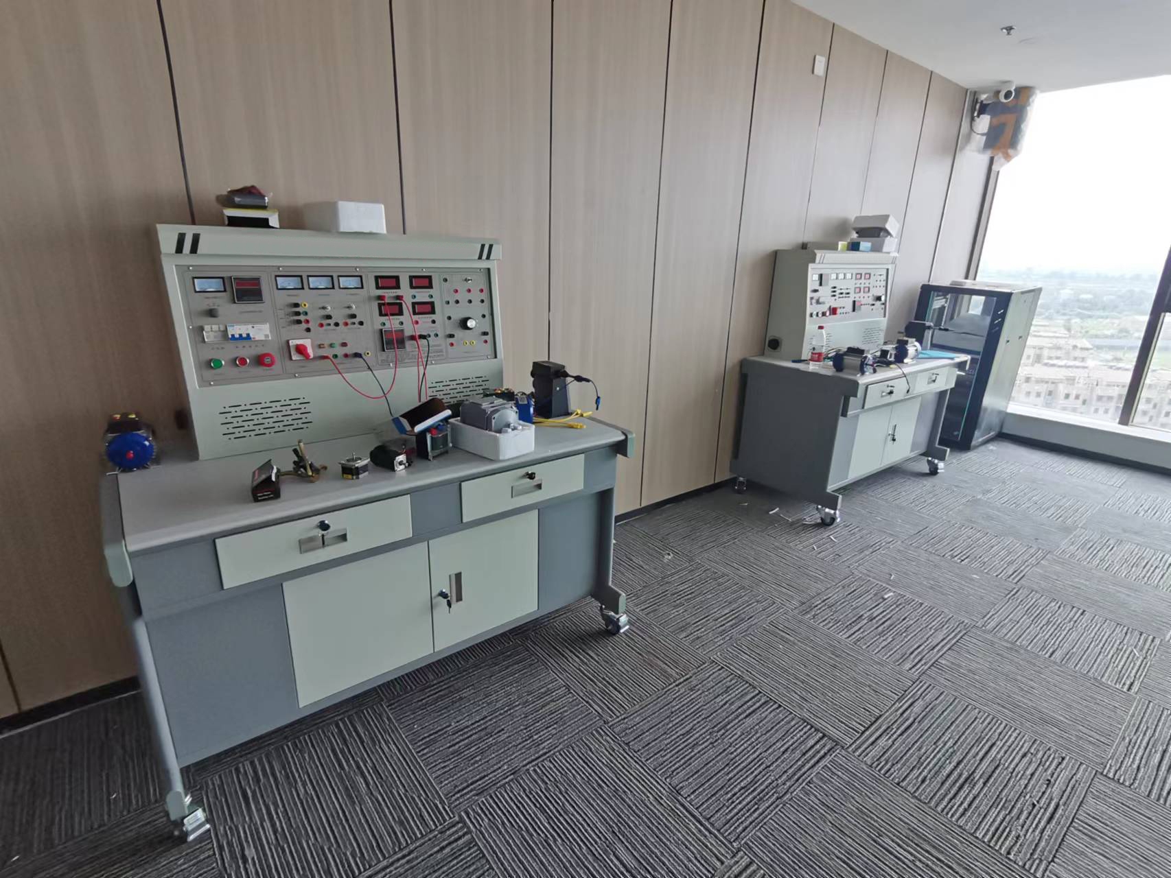 電機(jī)裝配技能實(shí)訓(xùn)裝置