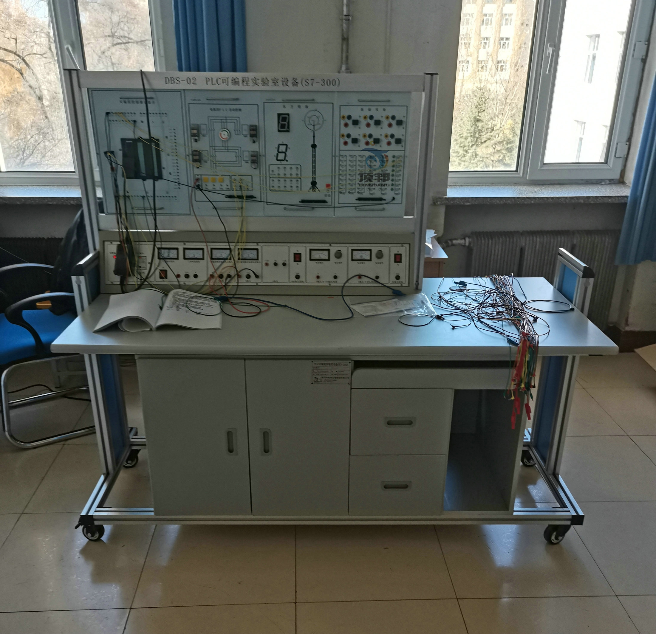 PLC可編程實(shí)驗(yàn)室設(shè)備(S7-300)