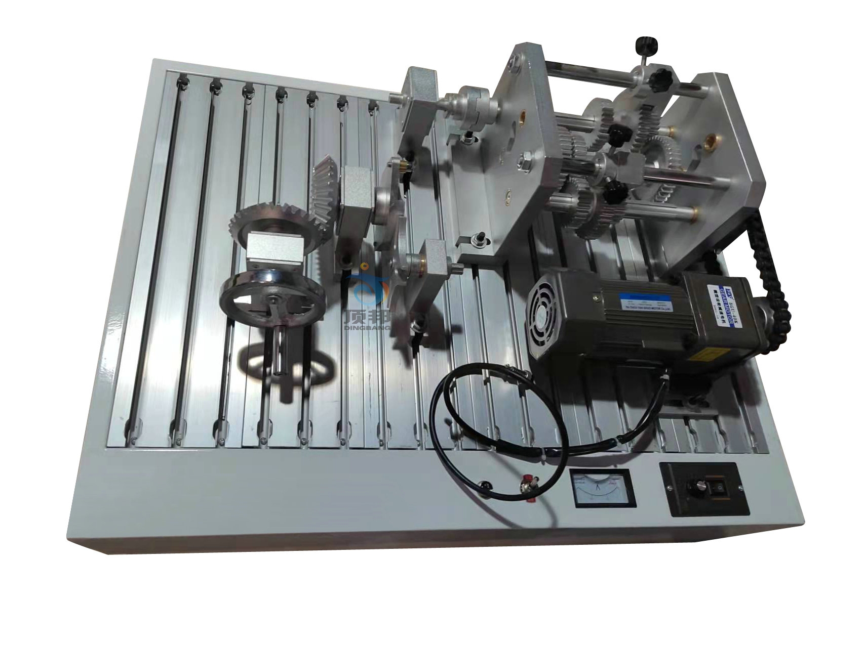 便攜式機(jī)械系統(tǒng)傳動(dòng)創(chuàng)新組合設(shè)計(jì)實(shí)驗(yàn)臺(tái)(圖3) 機(jī)械系統(tǒng)傳動(dòng)創(chuàng)新組合設(shè)計(jì)實(shí)驗(yàn)臺(tái)