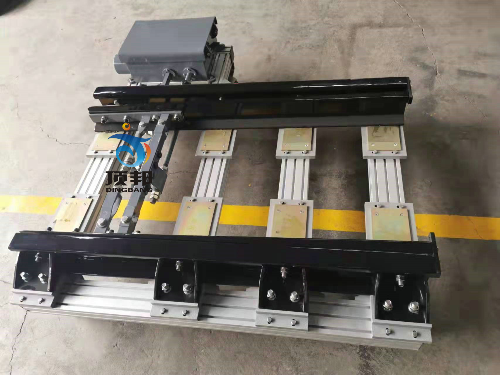 城市軌道交通道岔信號(hào)實(shí)訓(xùn)系統(tǒng)道岔仿真實(shí)驗(yàn)臺(tái)