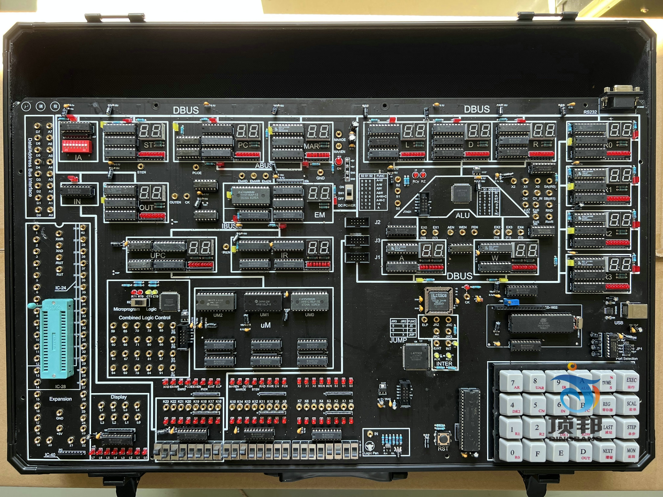 超強(qiáng)型計(jì)算機(jī)組成原理與系統(tǒng)結(jié)構(gòu)實(shí)驗(yàn)箱(圖2) 超強(qiáng)型計(jì)算機(jī)組成原理與系統(tǒng)結(jié)構(gòu)實(shí)驗(yàn)箱