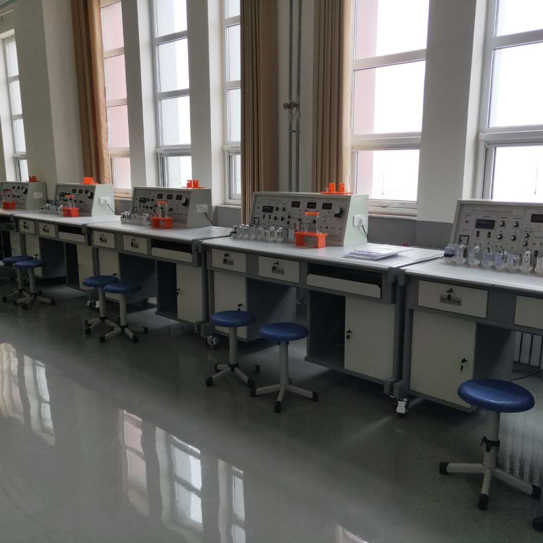 檢測(cè)與轉(zhuǎn)換技術(shù)實(shí)訓(xùn)裝置